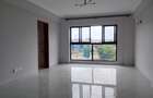 3 Bed Apartment with En Suite at 13 Schoollane - 1