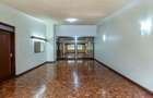 4 Bed Villa with En Suite at School Lane - 12