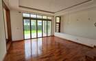 4 Bed House with En Suite in Kiambu Road - 8