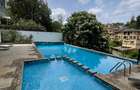 Serviced 2 Bed Apartment with En Suite in Spring Valley - 3