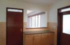 4 Bed Apartment with En Suite in Parklands - 3