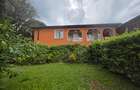 2 Bed House with Garden in Nyari - 10