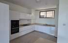 3 Bed Apartment with En Suite in Parklands - 9