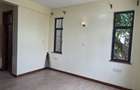 3 Bed Apartment with En Suite at Parklands - 7