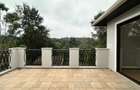 4 Bed House with En Suite in Spring Valley - 20