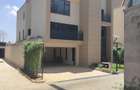 4 Bed Townhouse with En Suite at Jacaranda - 1