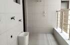 3 Bed Apartment with En Suite in Riverside - 17
