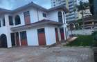4 Bed House with En Suite in Lavington - 6