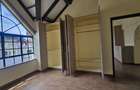 6 Bed Townhouse with En Suite in Lavington - 20