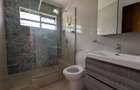 5 Bed House with En Suite in Brookside - 16
