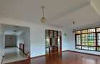 5 Bed Townhouse with En Suite in Runda - 8