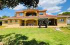 7 Bed House with En Suite in Runda - 1