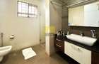 4 Bed Apartment in Parklands - 14