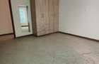 4 Bed Apartment with En Suite at Parklands - 10
