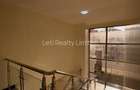 5 Bed Townhouse with En Suite in Lavington - 9