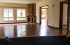 5 Bed Villa with En Suite at Lavington - 7