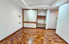 3 Bed Apartment with En Suite at Riverside Drive - 16