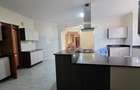 5 Bed Townhouse with En Suite at Old Kitusuru - 7