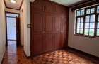 4 Bed Townhouse with En Suite at Off James Gichuru Road - 11