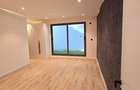 5 Bed House with En Suite at Lavington Green - 16