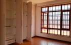 5 Bed Townhouse with En Suite in Runda - 14