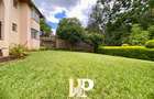 Furnished 3 Bed Apartment with En Suite in Spring Valley - 1
