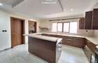 5 Bed Townhouse with En Suite at Lavington Green - 6