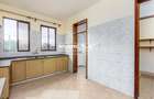 3 Bed Apartment with En Suite in Parklands - 5