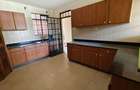 3 Bed Apartment with Swimming Pool at Statehouse Avenue - 4