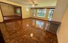 5 Bed House with En Suite in Nyari - 7
