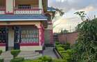 5 Bed House with En Suite at Greenspot Area - 2