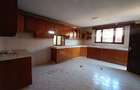 4 Bed House with En Suite in Runda - 10
