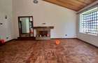 4 Bed House with En Suite at Lavington - 13