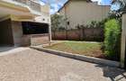 4 Bed House with En Suite at Westlands - 18