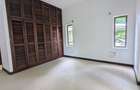 3 Bed Apartment with En Suite at Greenwood Drive - 15