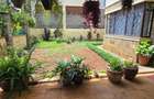 5 Bed Townhouse with En Suite at Lavington Green - 8