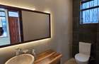 5 Bed Townhouse with En Suite in Westlands Area - 18