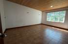 5 Bed Townhouse with En Suite in Rosslyn - 16