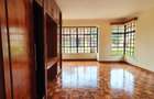 5 Bed Townhouse with En Suite at Kaputei Gardens - 6