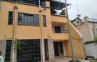 5 Bed House with En Suite in Lavington - 4