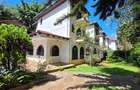 4 Bed Townhouse with En Suite at Riverside Drive. - 4