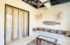 6 Bed House with Swimming Pool in Lamu - 8