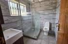 5 Bed House with En Suite in Runda - 12