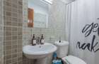 Serviced 1 Bed Apartment with En Suite at Kodi 2 Road - 2