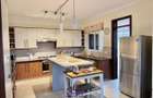 Furnished 3 Bed Apartment with En Suite at Brookside Drive - 4