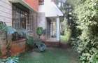 4 Bed Townhouse with En Suite at Lavington - 2