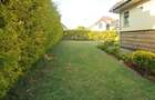 4 Bed Townhouse with En Suite at Redhill - 8