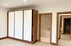3 Bed Apartment with En Suite in Westlands Area - 8