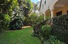 4 Bed Townhouse with En Suite in Lavington - 4