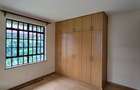 4 Bed Townhouse with En Suite in Lavington - 18